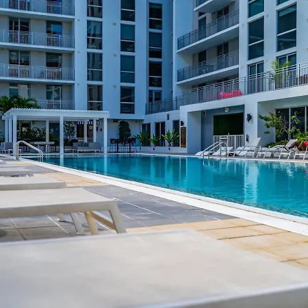 Appartement Chic 3 Bed Retreat Mins Brickell With Free Parking à Miami Extérieur photo